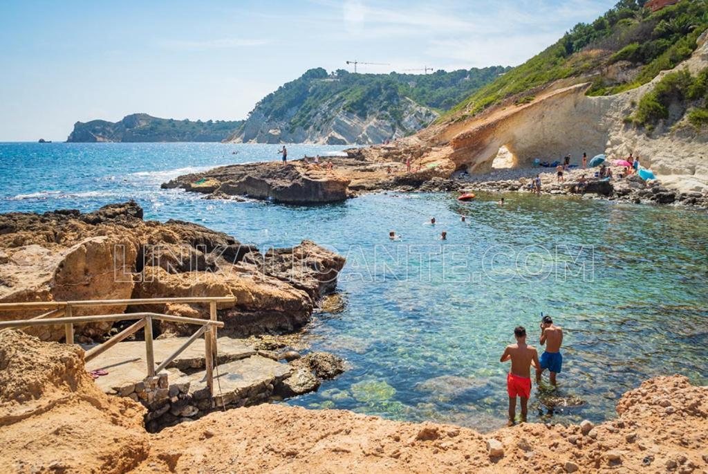 Casa en urb. con la piscina más GRANDE de Jávea. Exterior foto